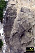 Der Königstein bei  Königstein im Elbsandsteingebirge, Sachsen, (D) - Schrammstein-Formation (KSr3) Stufe d (2) 17. Juli 2005.jpg